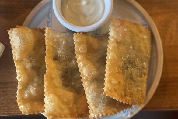 Made in Brazil, Pastel de carne, a light and crsipy pastry filled with minced meat